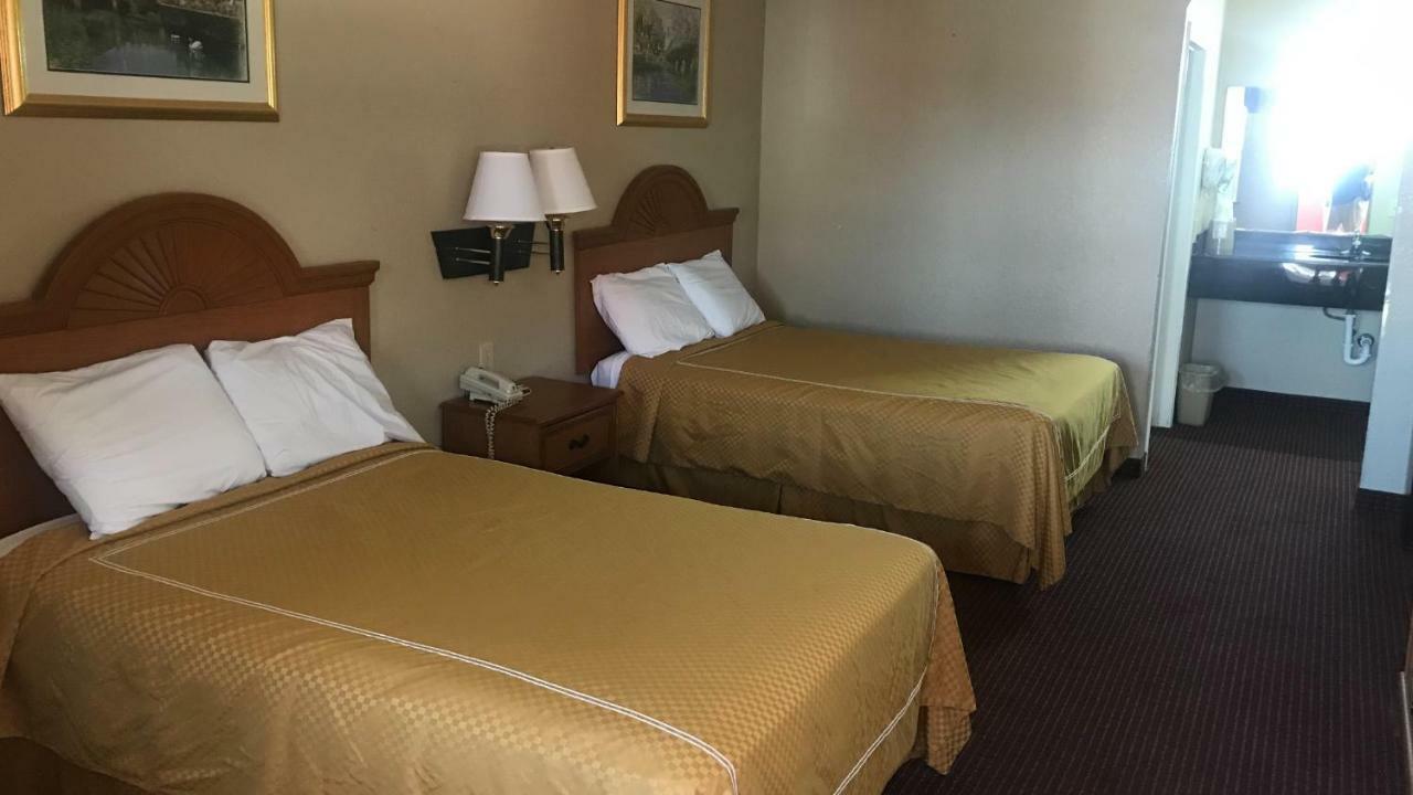 Day N Night Inn Harker Heights Exterior photo